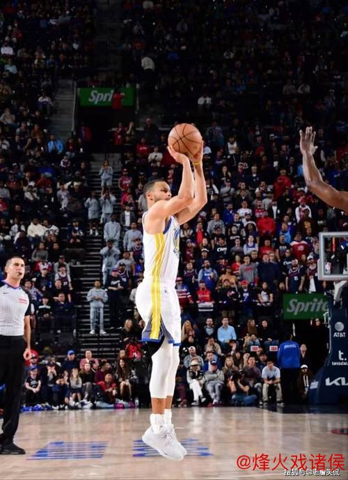 压哨三分绝杀！勇士惊险击败快船，<a href=