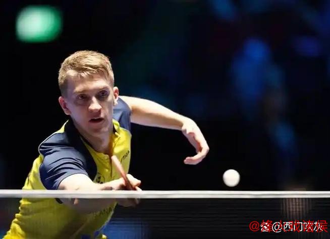原计划看东哥第四盘发力，队友三单不敌卡尔伯格，东哥收尾遇挑战，队长意外失利，胜负悬念拖至第五盘双打