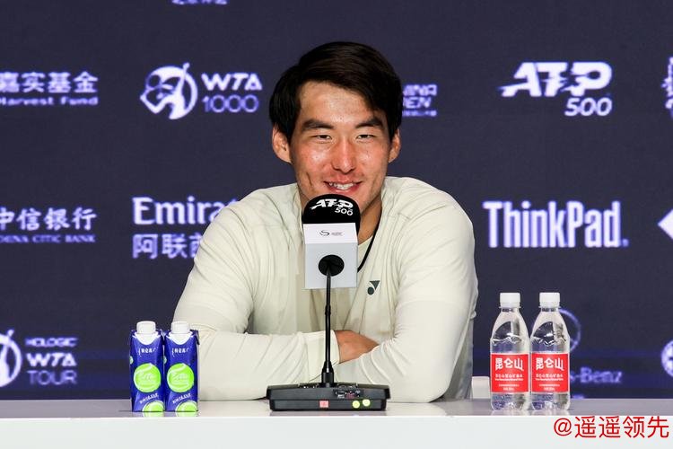 中网布云朝克特首进ATP500赛8强 张帅晋级16强