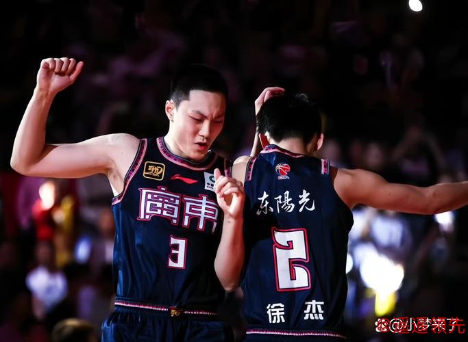 吉林男篮遭遇广东男篮惨烈失利 威尔逊苦战独得35分无奈回天乏力